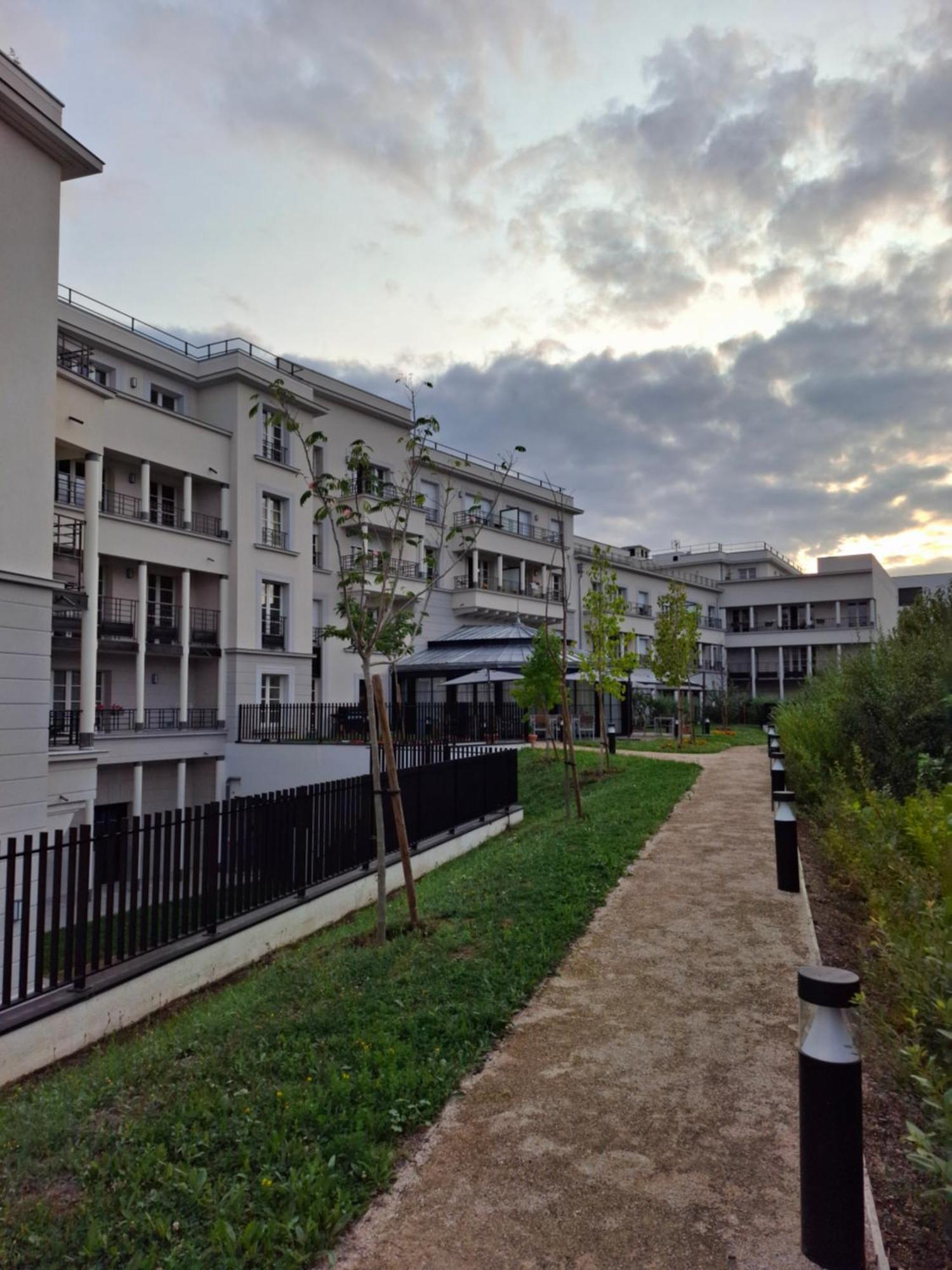 Villa Medicis Versailles Saint-Cyr-lʼÉcole Extérieur photo